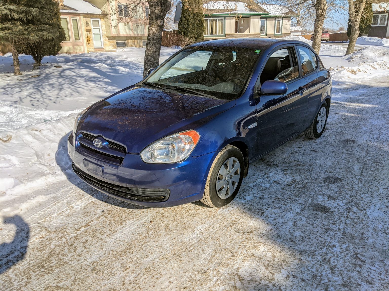 2010 HYUNDAI Accent Used Cars Winnipeg